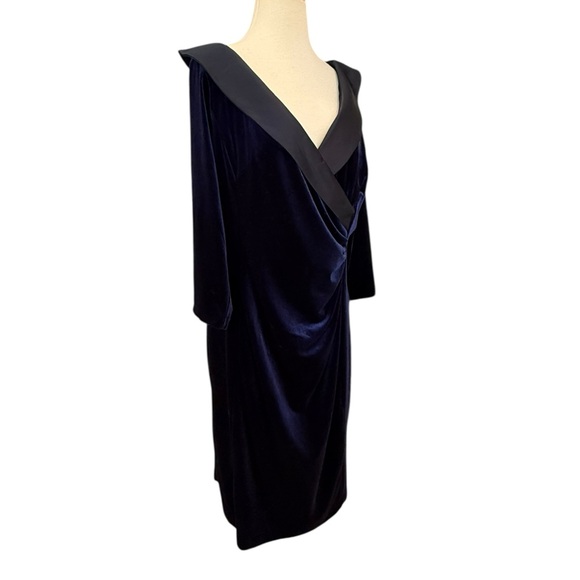 Leslie Fay Velvet Surplice Deep V Neck Ruched Long Sleeve Cocktail Dress Size 16 - Picture 2 of 12